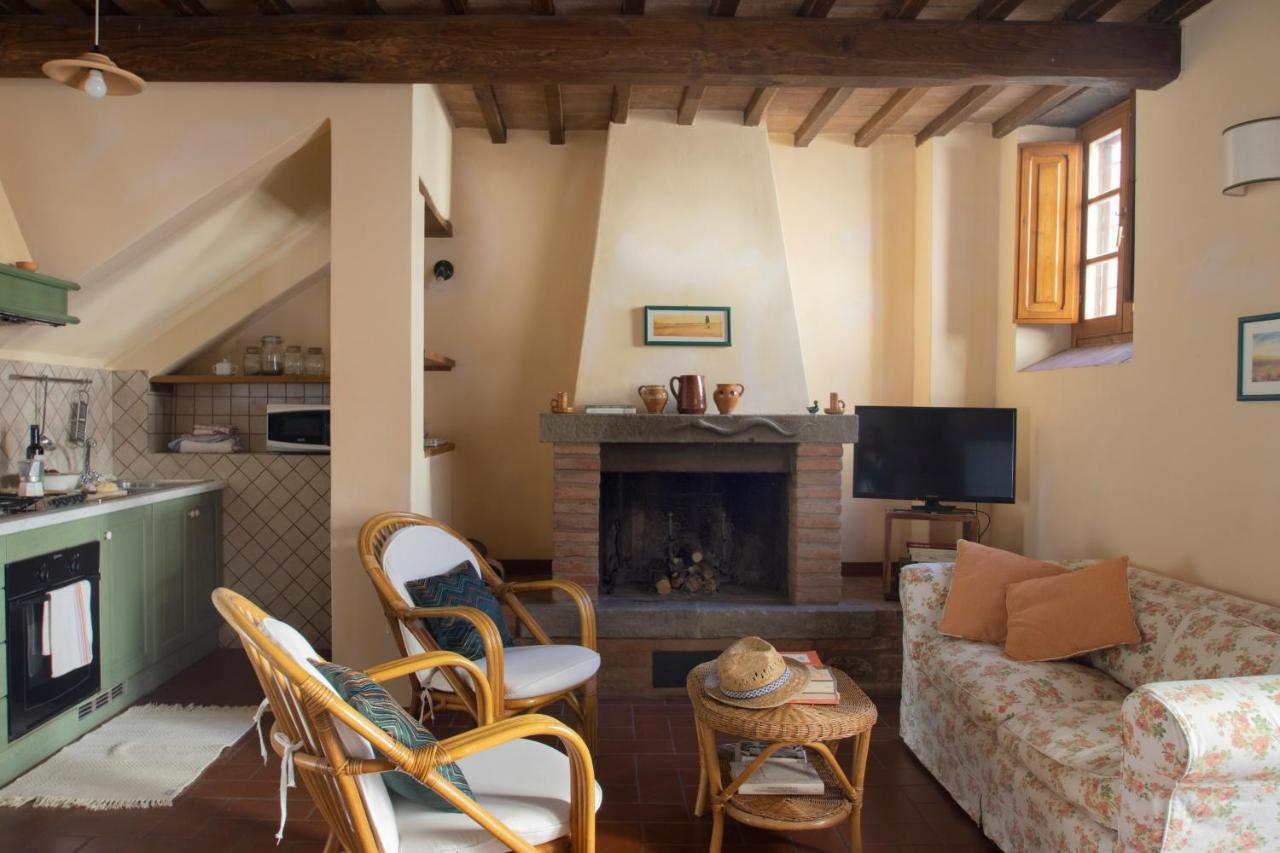 La Fattoria Del Rio Di Sopra - Agriturismo Baldeschi Tuoro sul Trasimeno Exterior foto